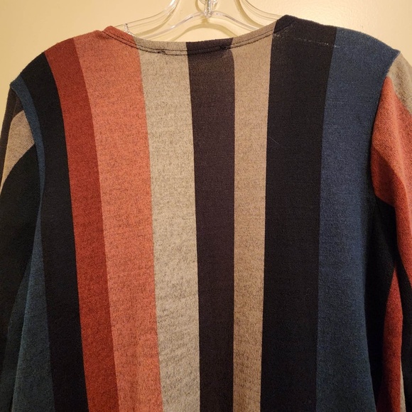 Saints & Hearts Long Striped Cardigan with Pockets - Picture 5 of 6